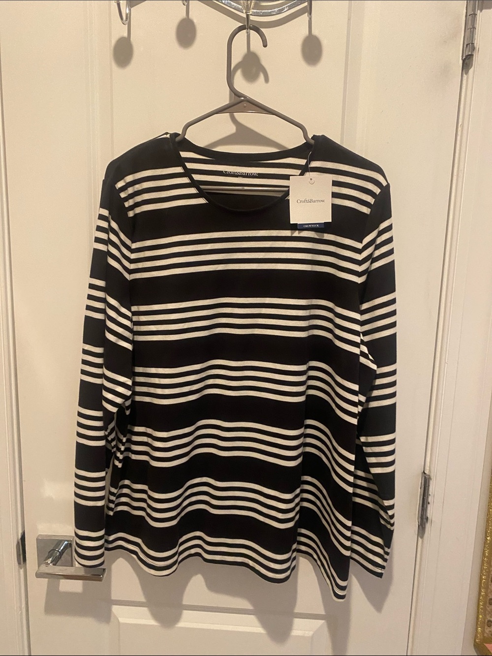 Croft and Barrie Black and White Striped Long Sleeve Knit Top